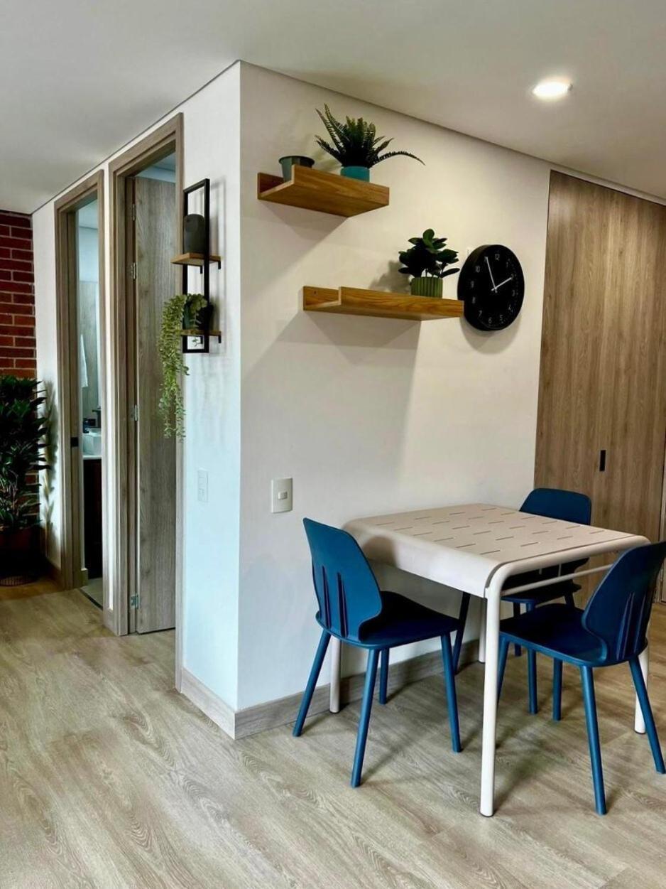 Apartamento 1 Bed W Ac In Laureles *